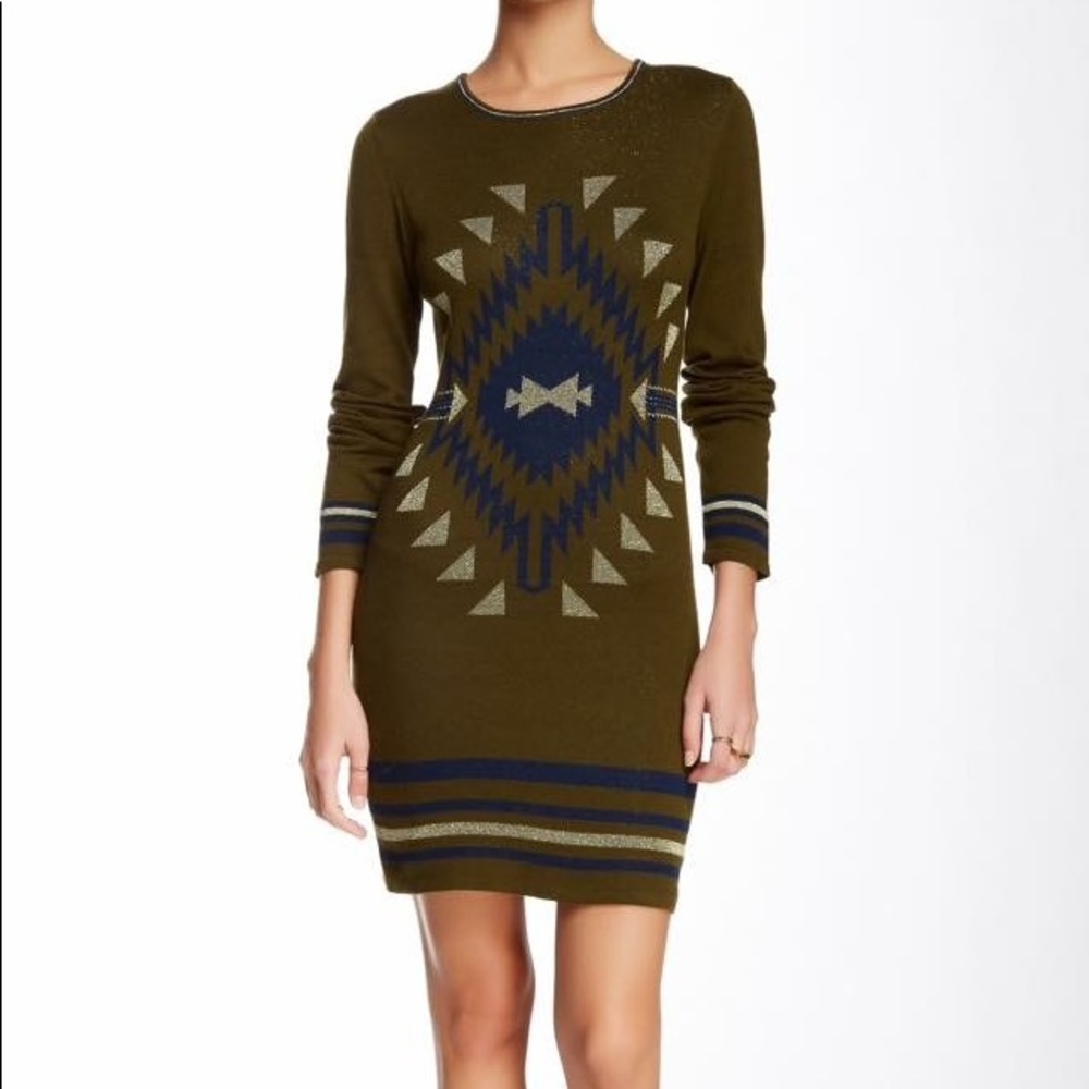 NWT Romeo & Juliet Couture metallic sweater dress-Large Medium